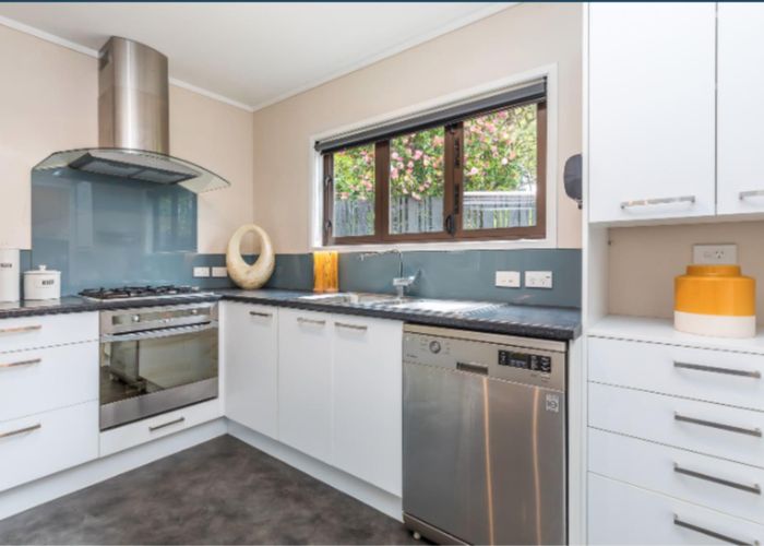  at 140C Ireland Road, Mount Wellington, Auckland