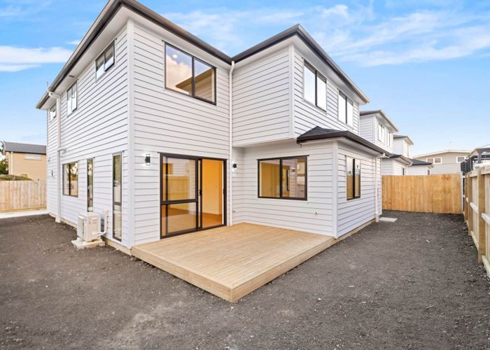  at 18A Domain Road, Weymouth, Manukau City, Auckland