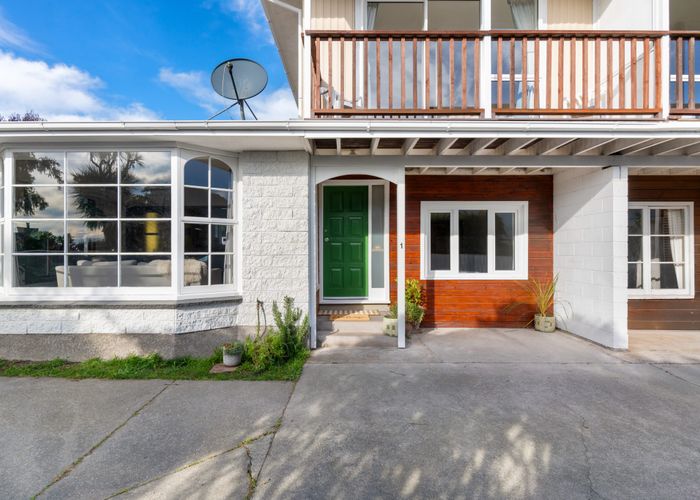  at 1/86 Cannon Hill Crescent, Mount Pleasant, Christchurch City, Canterbury