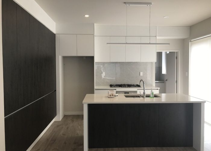  at 1A Harrowglen Drive, Northcross, North Shore City, Auckland