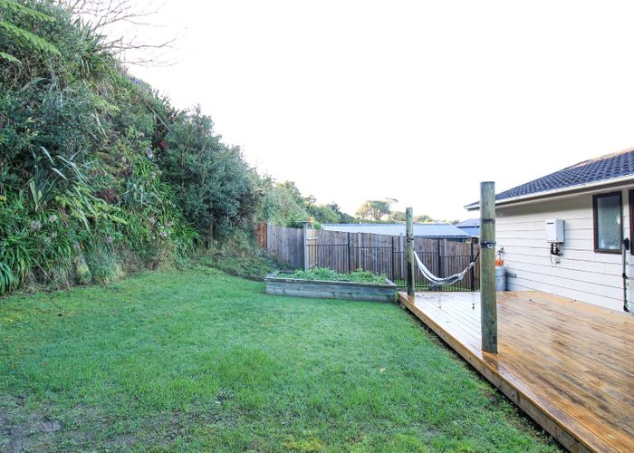  at 32 Owhiti Street, Titahi Bay, Porirua