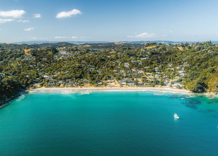  at 14 Miro Rd, Palm Beach, Waiheke Island, Auckland