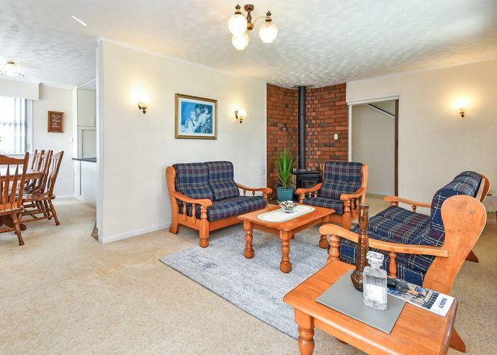  at 43 Mckean Avenue, Manurewa, Auckland