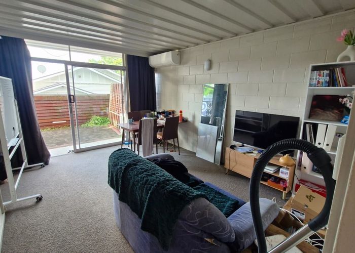  at 2/2 Hammond Street, Hamilton City Central, Hamilton, Waikato