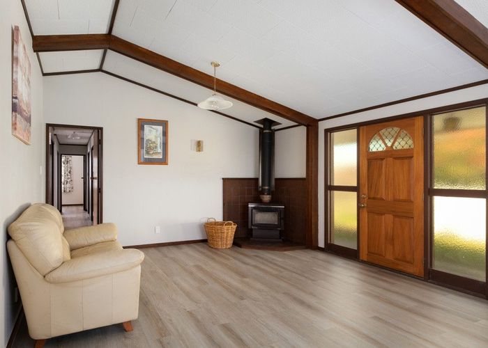  at 18 Station Road, Paeroa, Paeroa