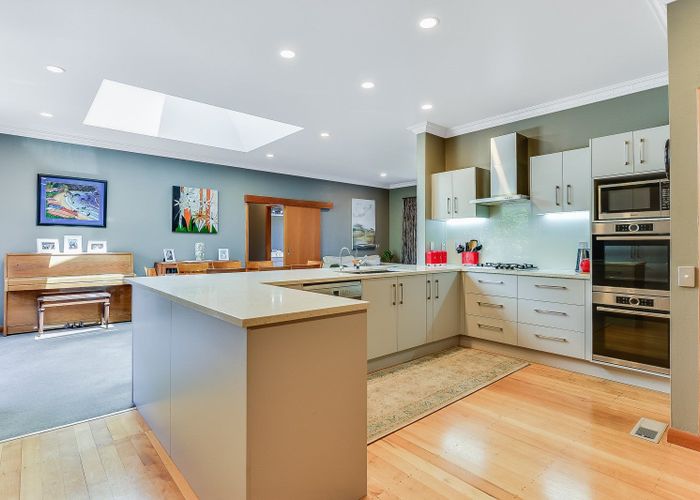  at 18 Fairfield Road, Fairfield, Hamilton