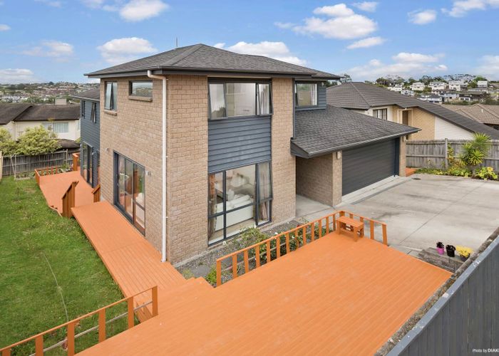  at 23 Namsan Close, Fairview Heights, Auckland