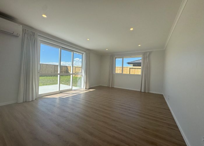  at 30 Te Piriti Road, One Tree Point