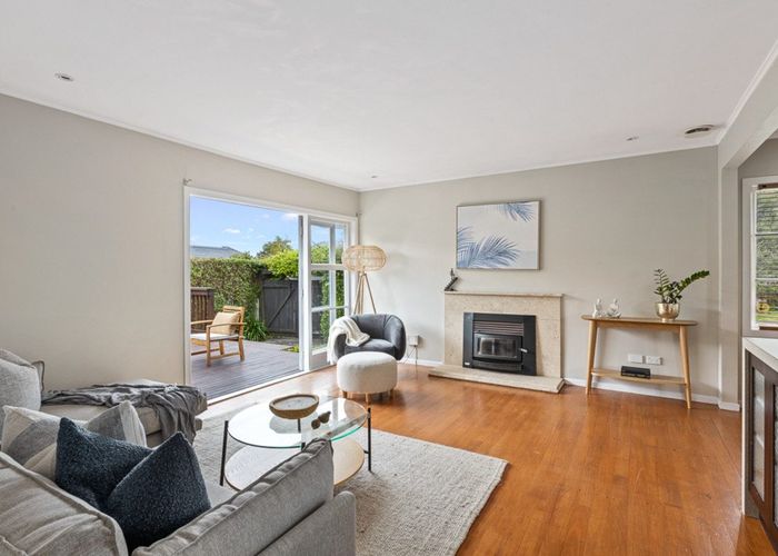  at 12 London Street, Te Atatu Peninsula, Auckland