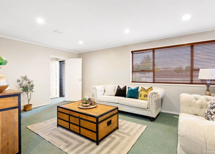  at 45 Sycamore Drive, Sunnynook, Auckland