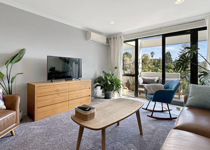 at 17/8 Monte Cassino Place, Birkdale, North Shore City, Auckland