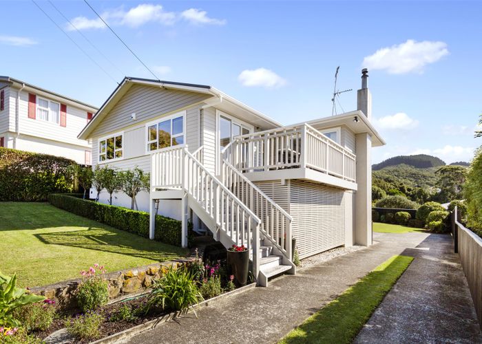  at 22 Saint Edmund Crescent, Tawa, Wellington