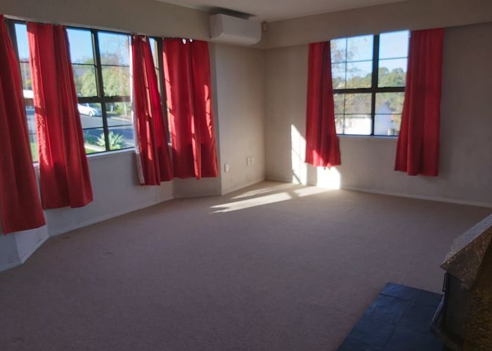  at 23 Oreil Avenue, West Harbour, Auckland