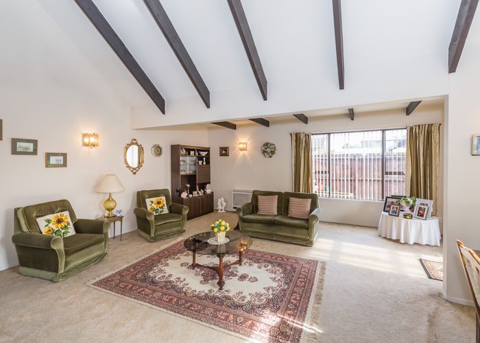  at 2/81 Veitches Road, Casebrook, Christchurch