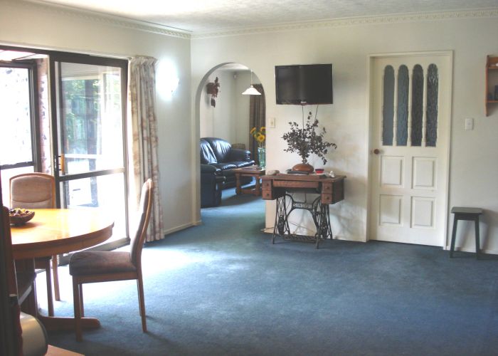  at 264 Yaldhurst Road, Avonhead, Christchurch
