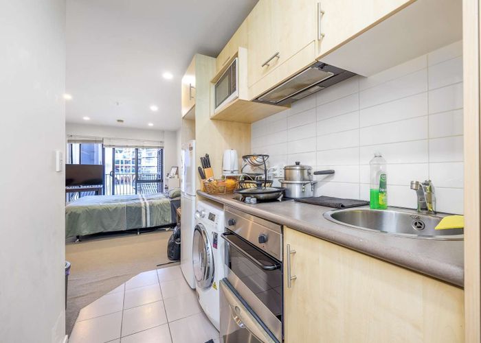  at 2C/23 Emily Place, Auckland Central, Auckland