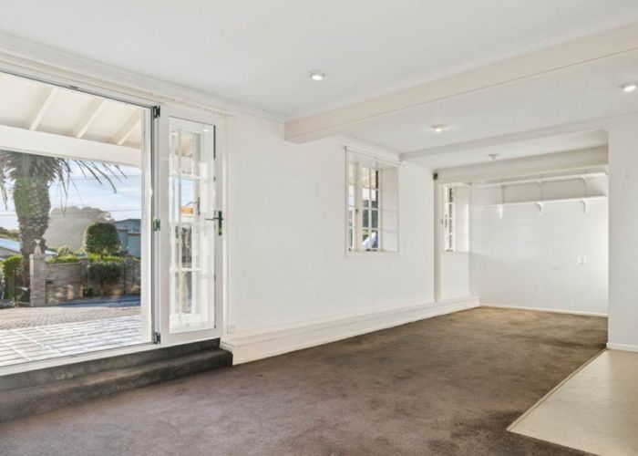  at 2 Queensway, Three Kings, Auckland City, Auckland