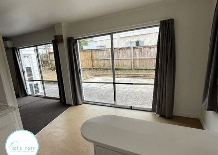  at 54 McKinstry Avenue, Mangere East, Manukau City, Auckland