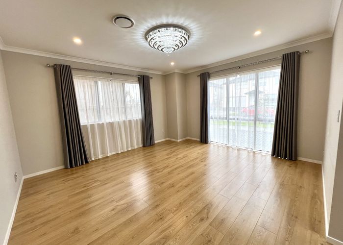  at 22 Eastfield Avenue, Flat Bush, Manukau City, Auckland