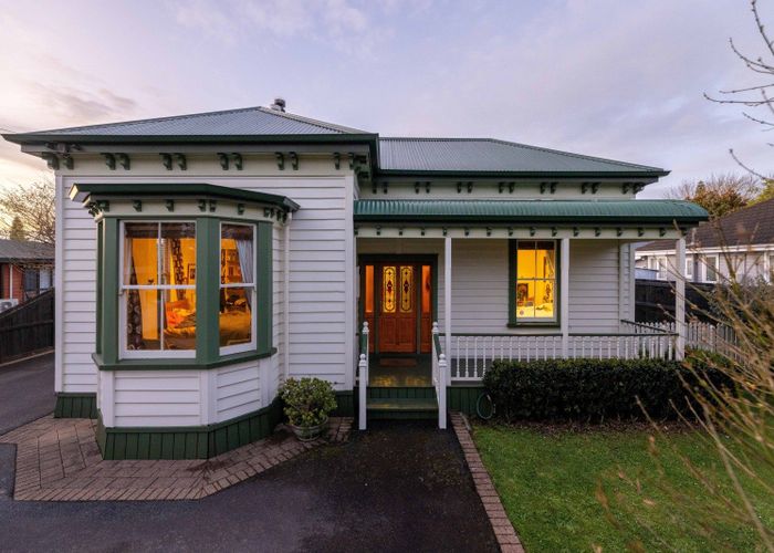  at 93 Brookfield Street, Hamilton East, Hamilton
