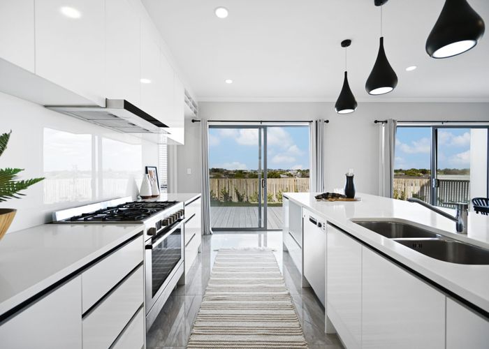  at 31 Sylvester Crescent, Flagstaff, Hamilton