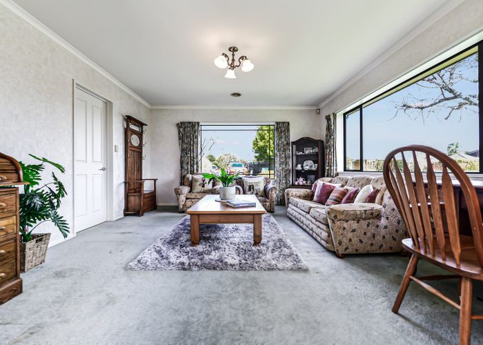  at 2 Farnah Green, Flagstaff, Hamilton