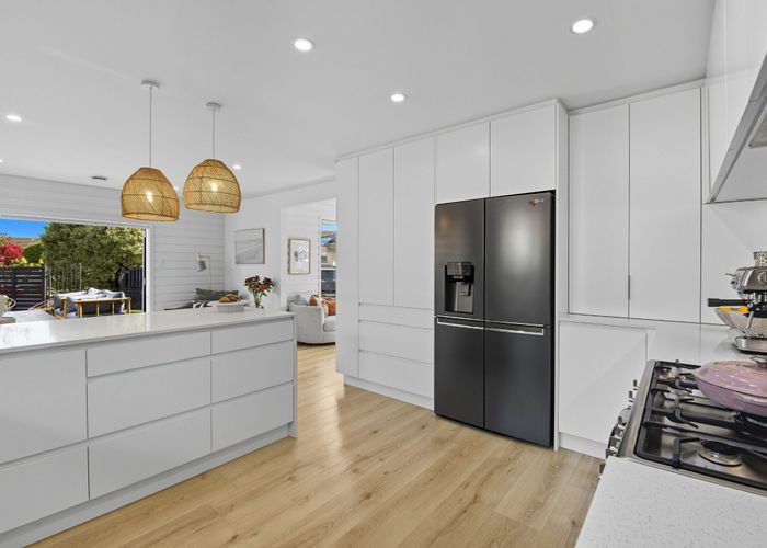  at 21 Woodstock Place, Avonhead, Christchurch City, Canterbury