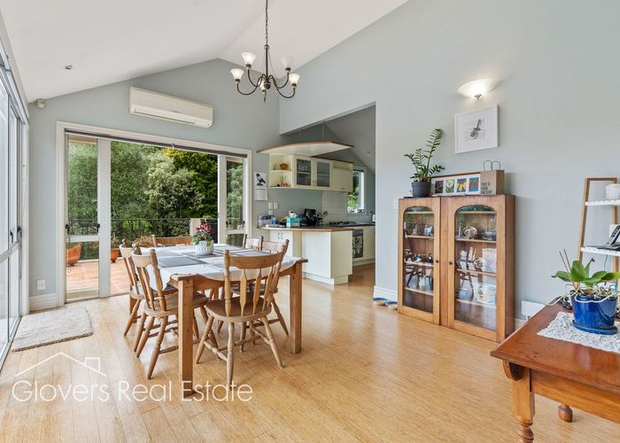  at 23A Woodfern Crescent, Titirangi, Auckland