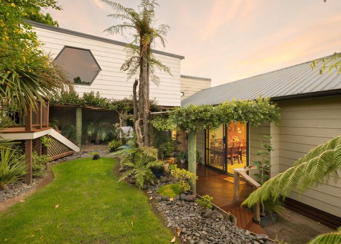  at 32 Pohutukawa Drive, Pukete, Hamilton, Waikato