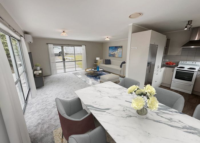  at 4/23 Luckens Road, West Harbour, Auckland