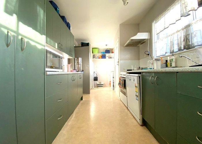  at 61 Bentley Avenue, Glenfield, North Shore City, Auckland