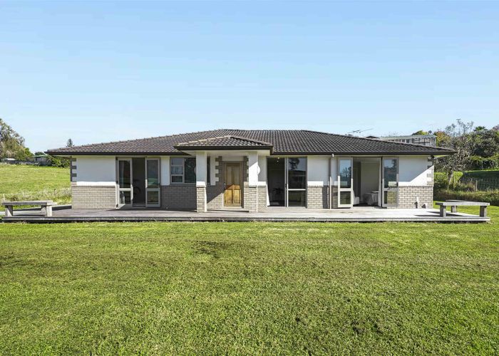 Free property data for 52 Exeter Street, Glenview, Hamilton homes.co.nz