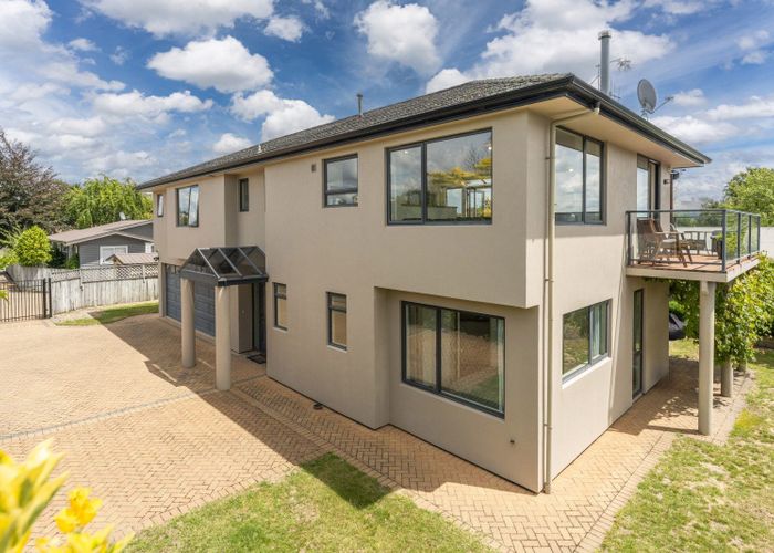  at 2/54 Hawai Street, Two Mile Bay, Taupo, Waikato