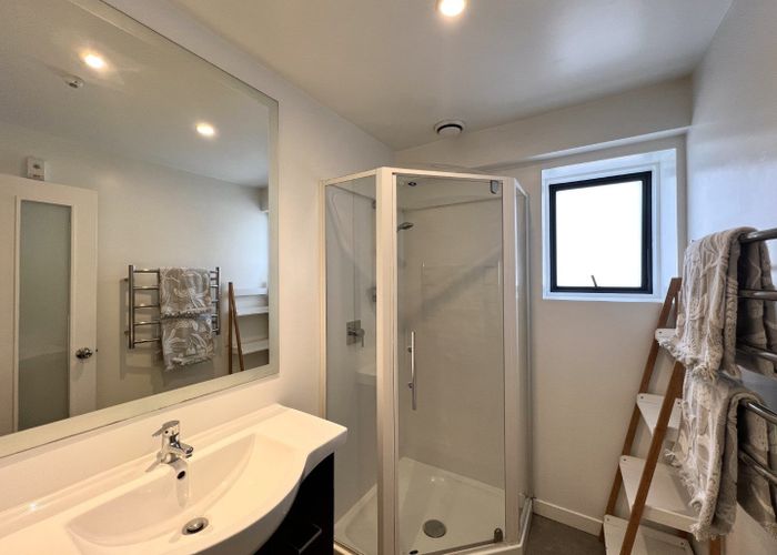  at 2C Pickering Street, Kaiwharawhara, Wellington, Wellington