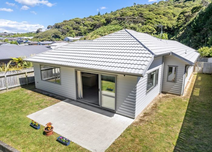  at 36 Moonsail Drive, Whitby, Porirua