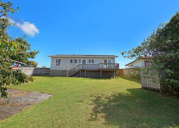  at 25 Belinda Avenue, Flat Bush, Auckland