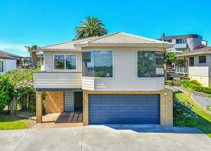  at 5 Paulownia Place, Totara Heights, Auckland