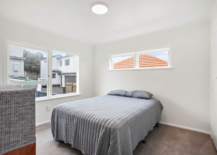  at 86 Stamford Park Road, Mount Roskill, Auckland