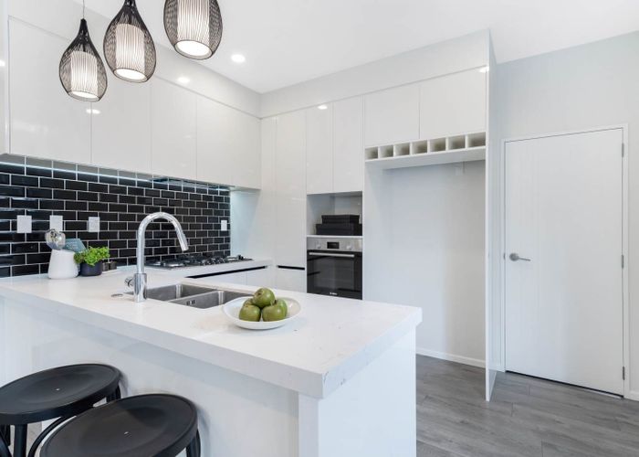  at 61 Seabrook Avenue, New Lynn, Waitakere City, Auckland