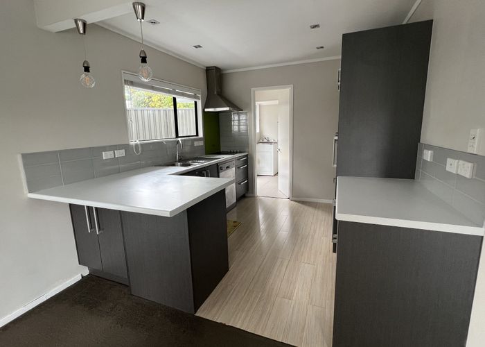  at 2E/2 Sunnynook Rd, Sunnynook, North Shore City, Auckland