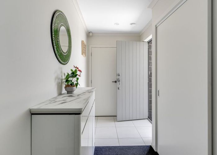  at 10 Manawaroa Close, Grandview Heights, Hamilton, Waikato