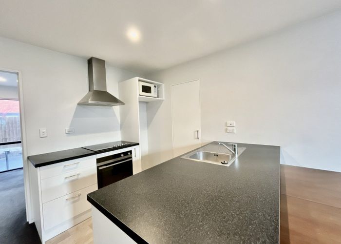  at 21/17 Bunyan Street, Waltham, Christchurch