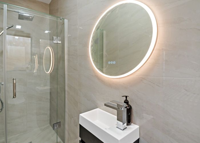  at 2/121 White Swan Road, Mount Roskill, Auckland City, Auckland