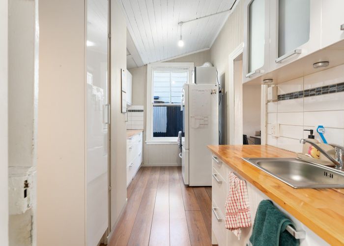  at 4 Eskvale Street, Saint Kilda, Dunedin, Otago