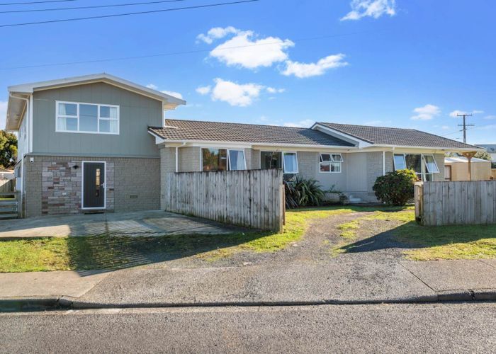  at 68 Grove Road, Papakura, Papakura, Auckland
