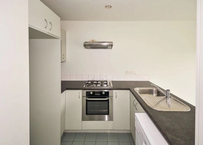  at 18/30 John Jennings Drive, Oteha, North Shore City, Auckland