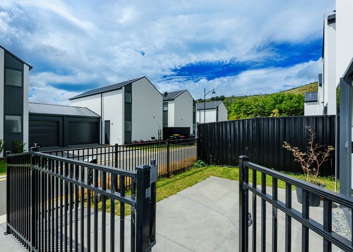  at 16 Wheatsheaf Lane, Heathcote Valley, Christchurch