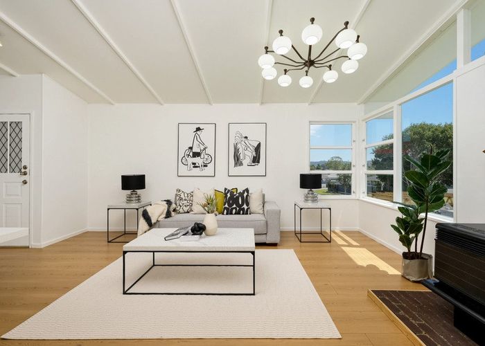  at 2 Coburg Street, Henderson, Waitakere City, Auckland