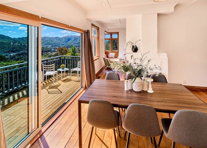  at 91 Cecil Road, Wadestown, Wellington