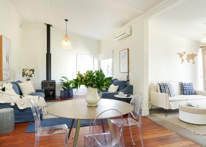  at 210 Pattison Road, Akina, Hastings